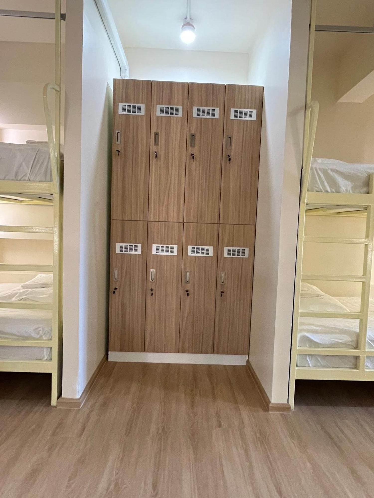 Kapselhotel Wonderful 2 *